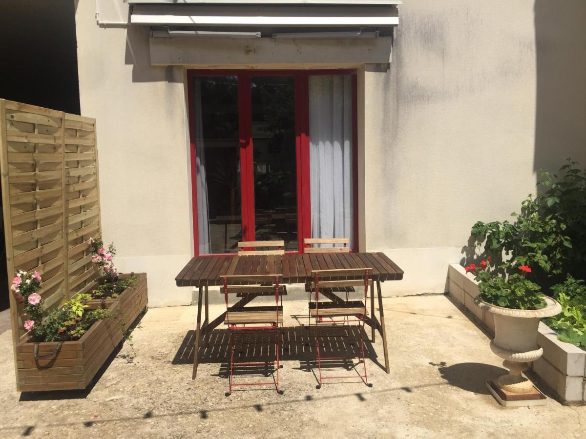 Le Clos Moussy Moussy  Extérieur photo